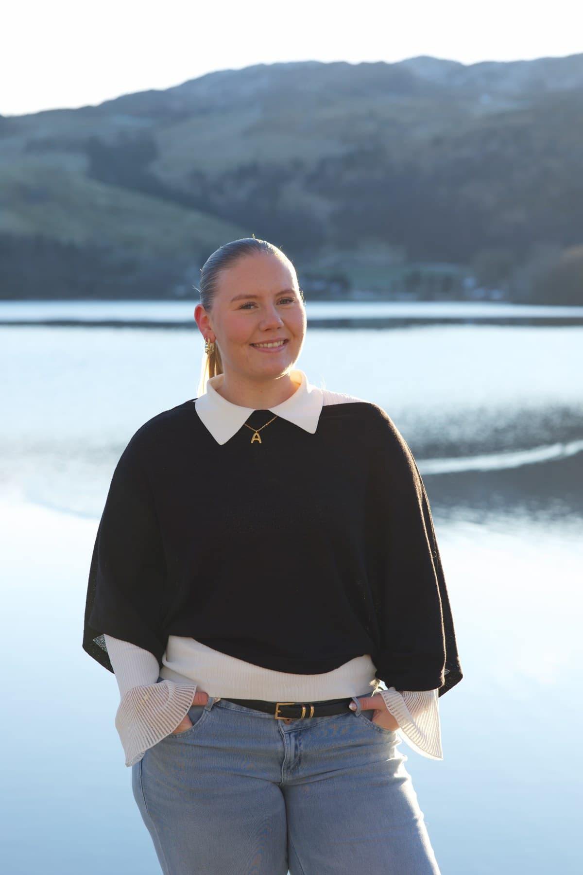Amalie ved sjøen